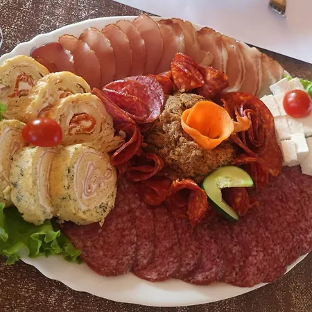 Seosko Domacinstvo Nedic Seoska kuća